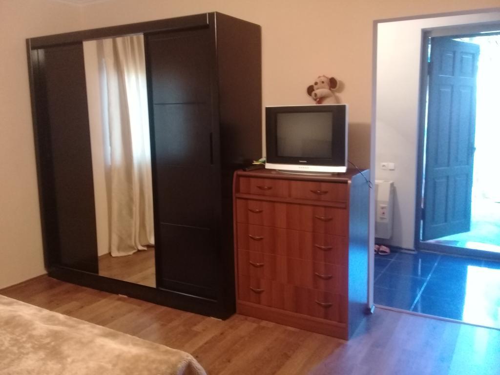 Guest House Gikacha Tiflis Dış mekan fotoğraf