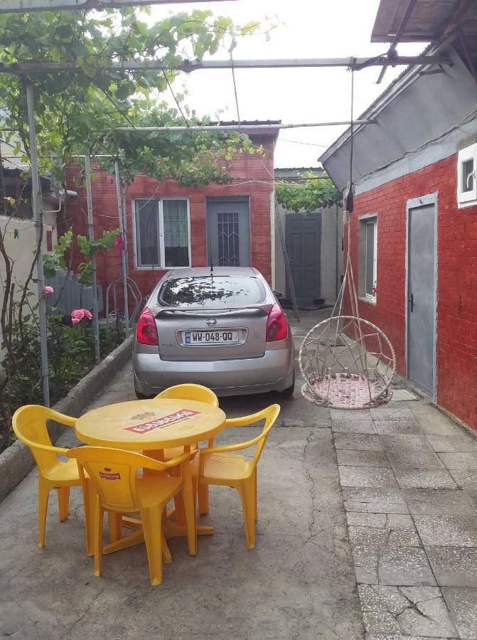 Guest House Gikacha Tiflis Dış mekan fotoğraf